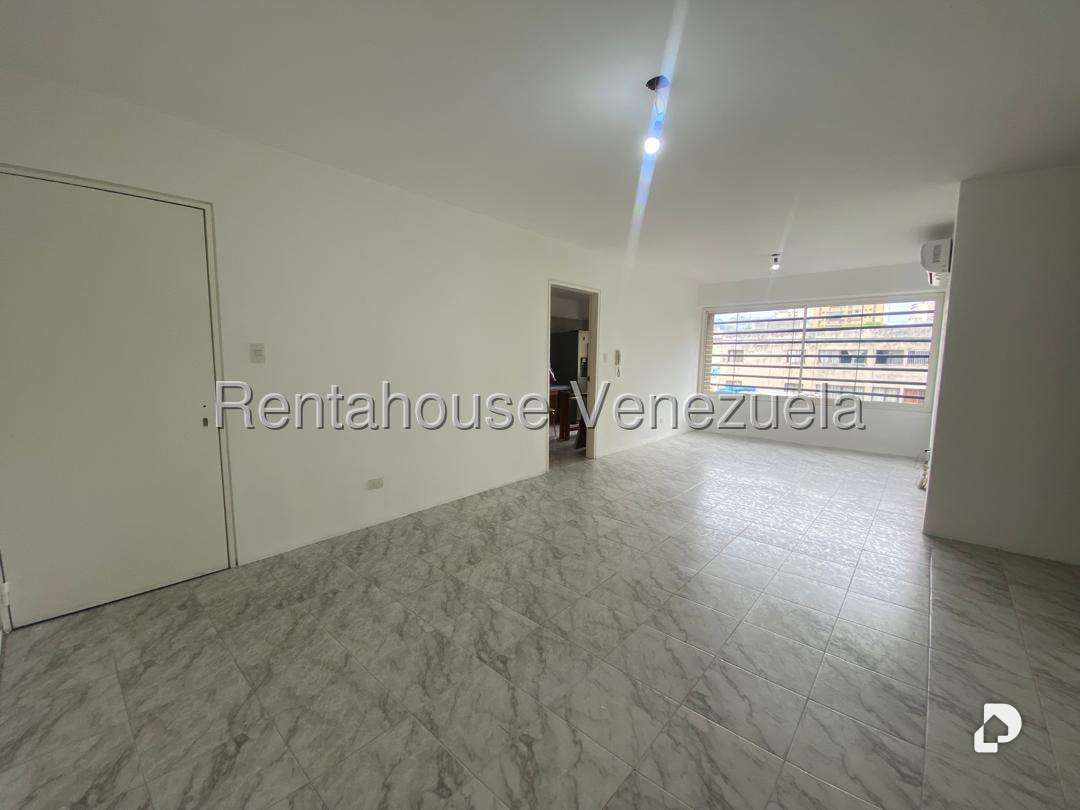 Apartamento en El Paraíso, Caracas – 15