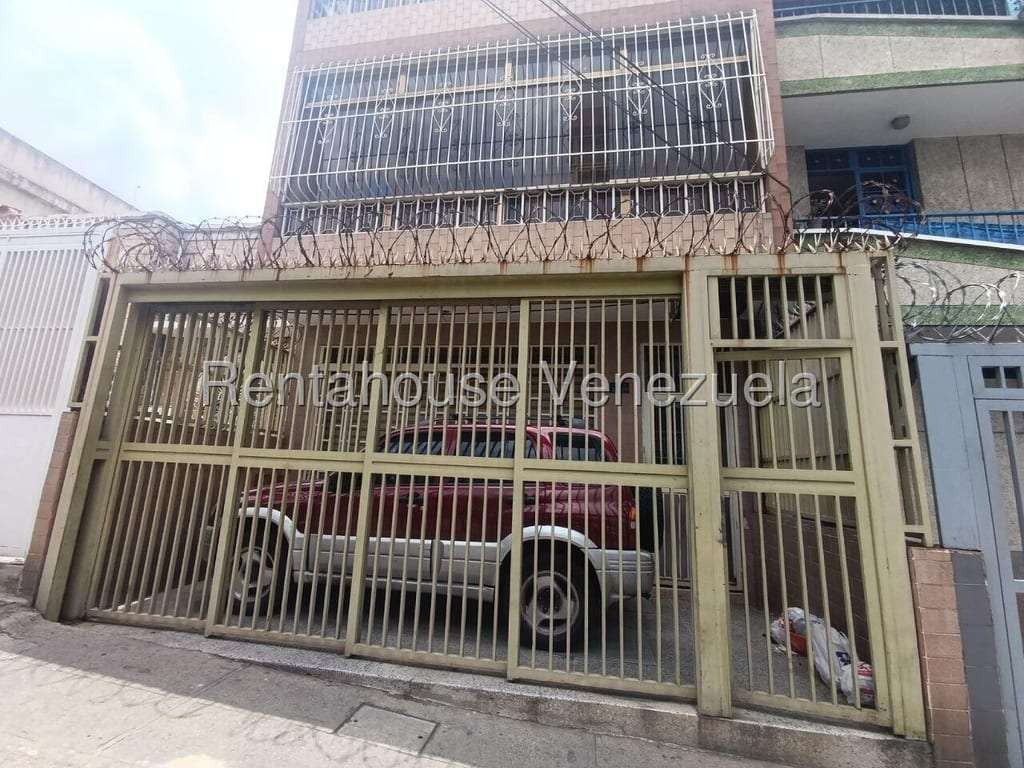 Local comercial en Catia, Caracas - 1