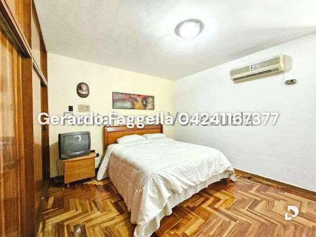 Casa en La Trinidad, Caracas – 25