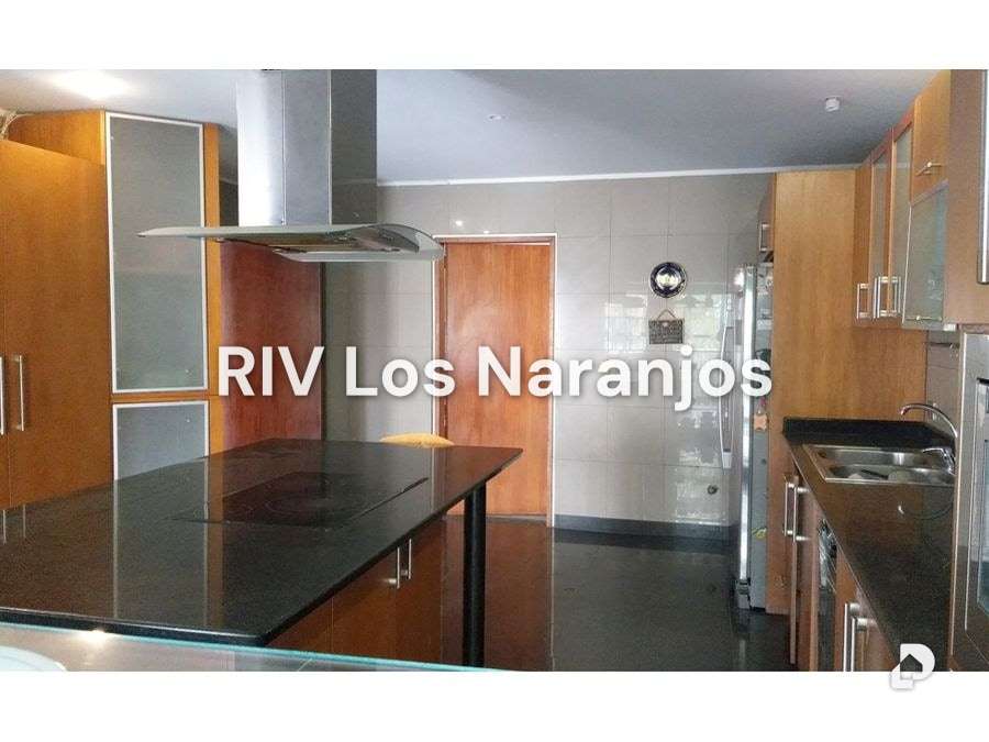 Casa en La Lagunita, Caracas – 14