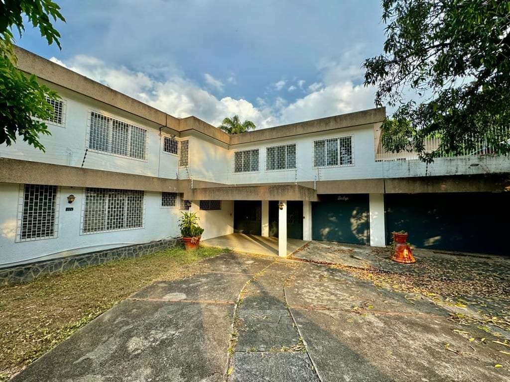 Casa en Valle Arriba, Caracas - 1