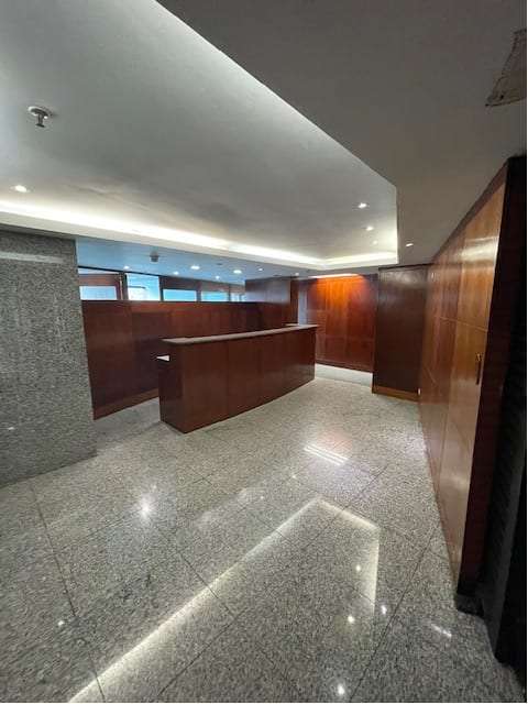 Oficina en El Rosal, Caracas - 1