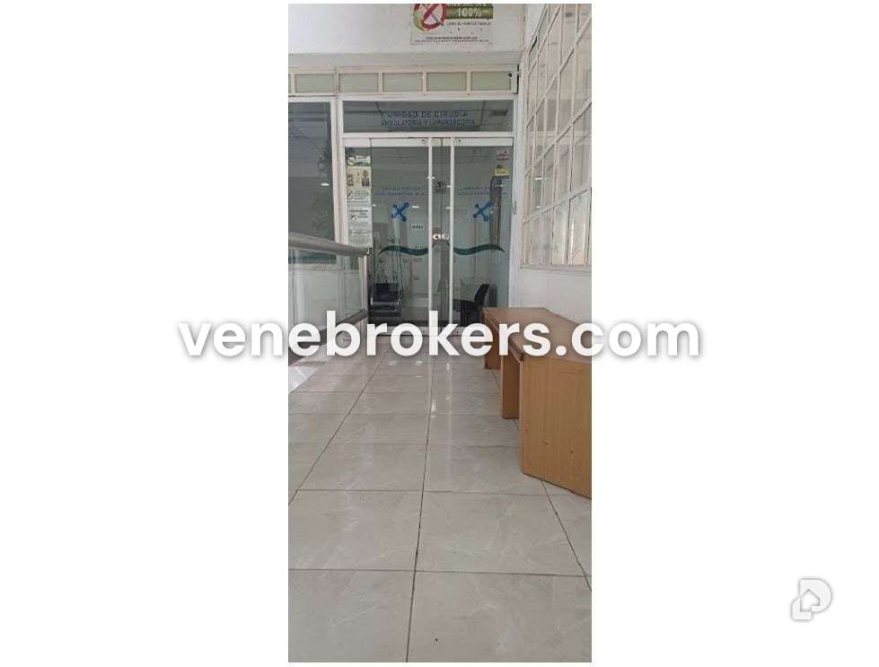 Local comercial en Los Campitos, Caracas – 11
