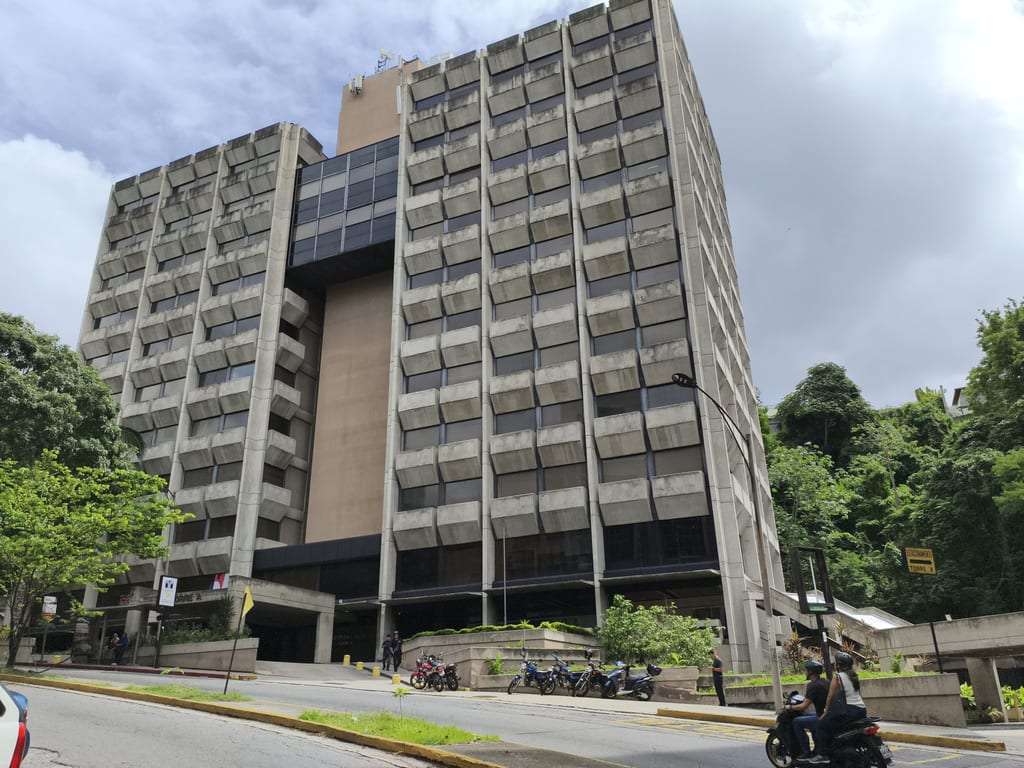 Oficina en Santa Paula, Caracas - 1