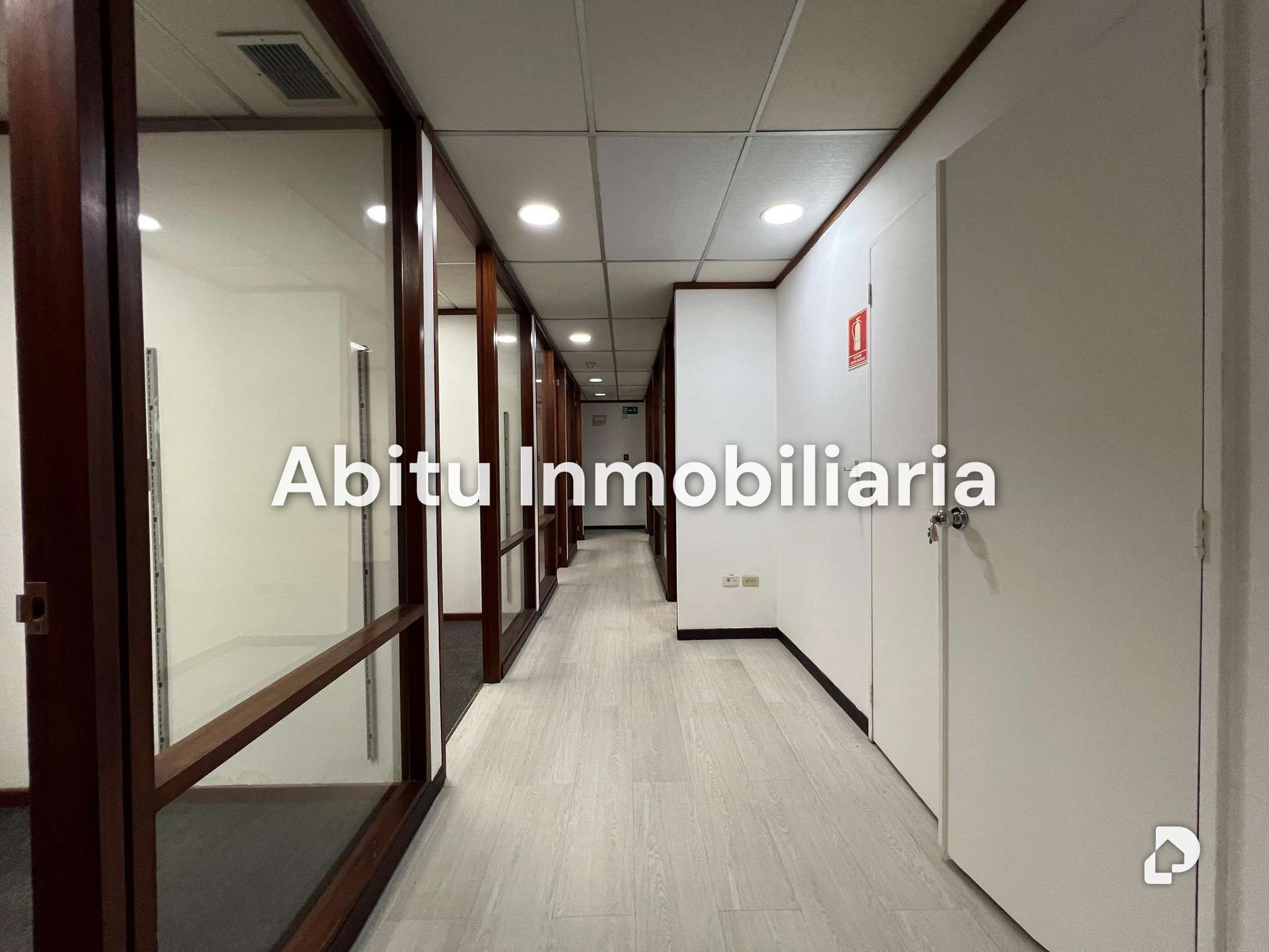 Oficina en El Rosal, Caracas – 6