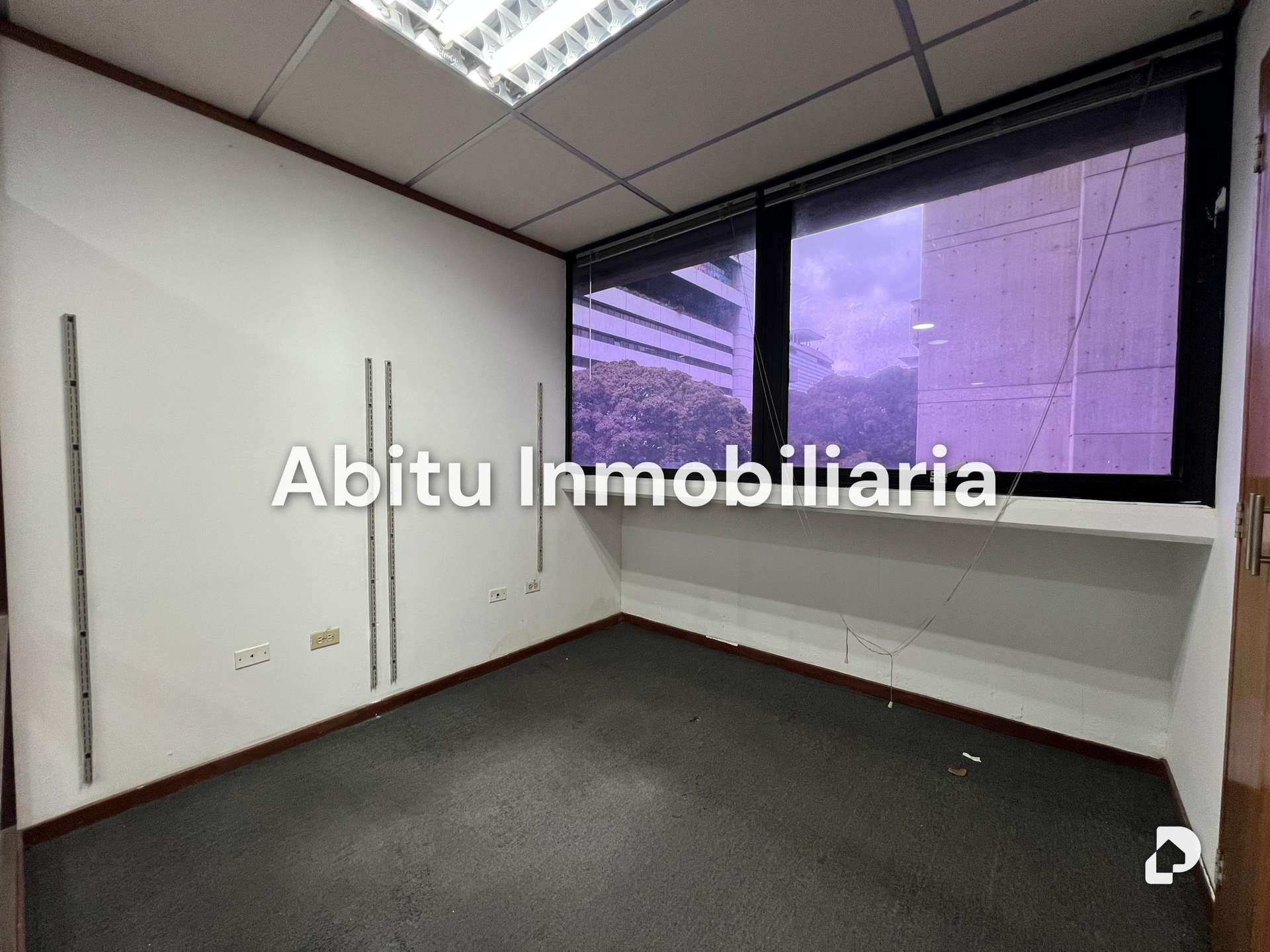Oficina en El Rosal, Caracas – 22