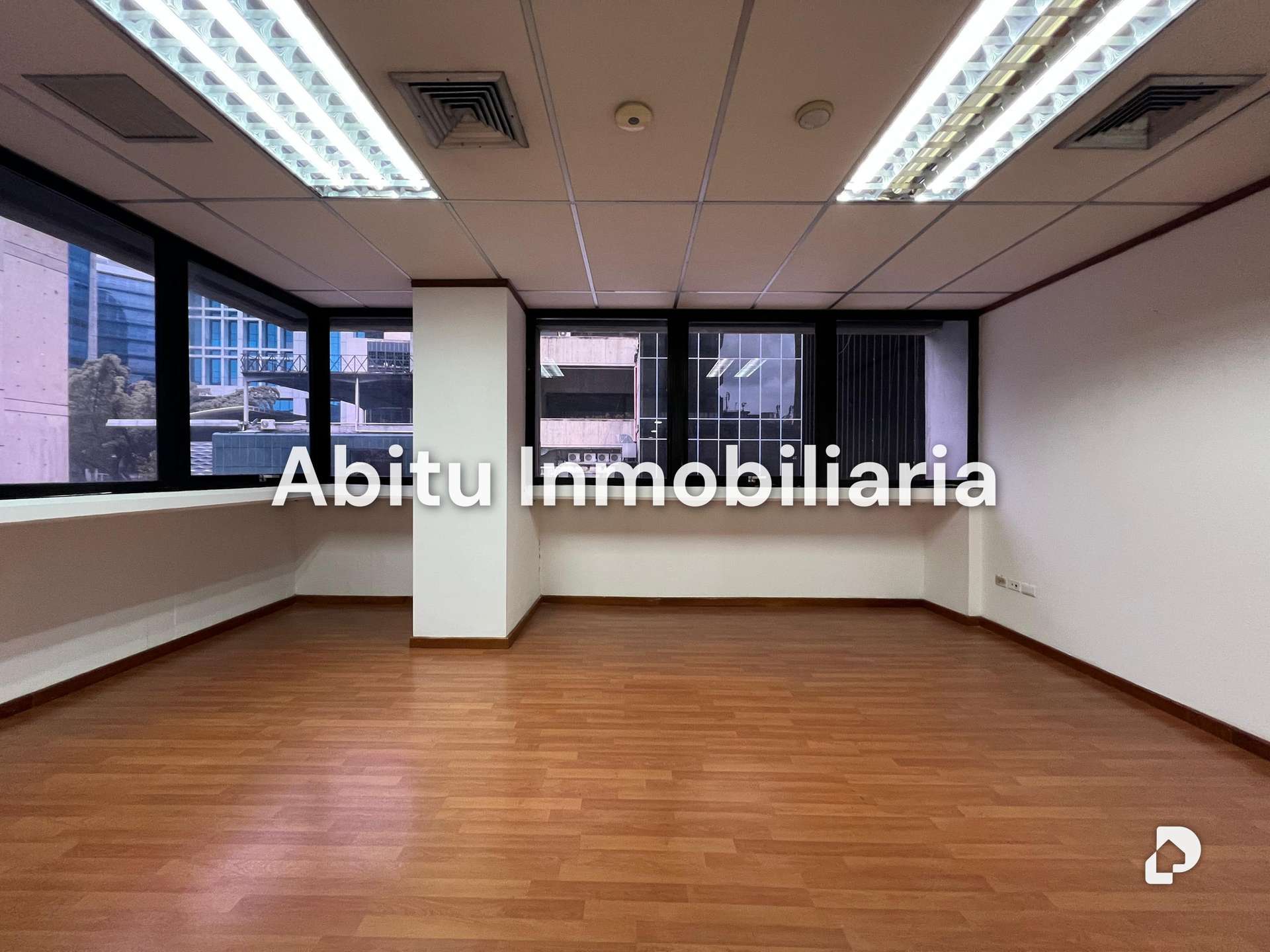 Oficina en El Rosal, Caracas – 4