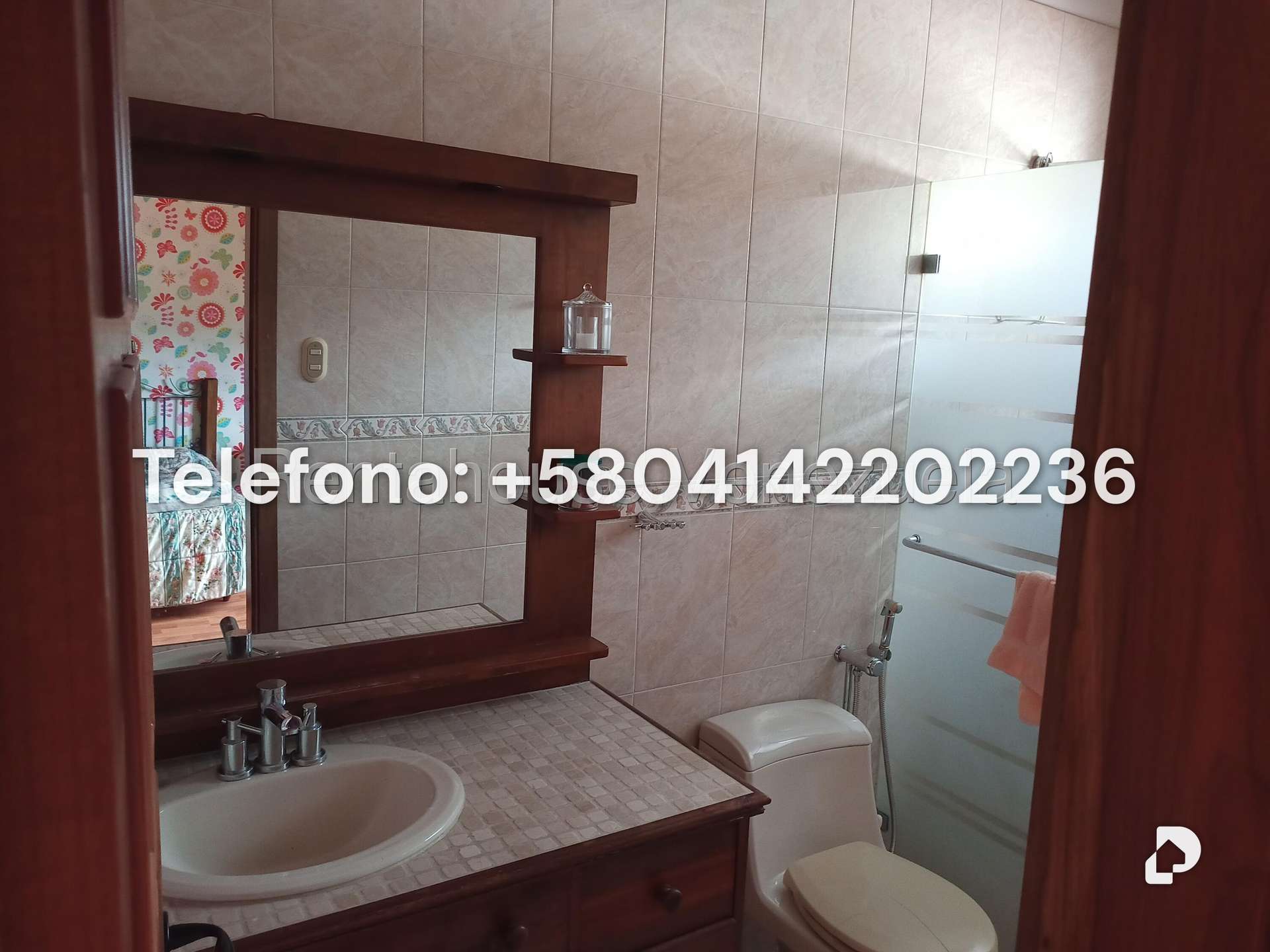 Casa en Colinas de La California, Caracas – 51