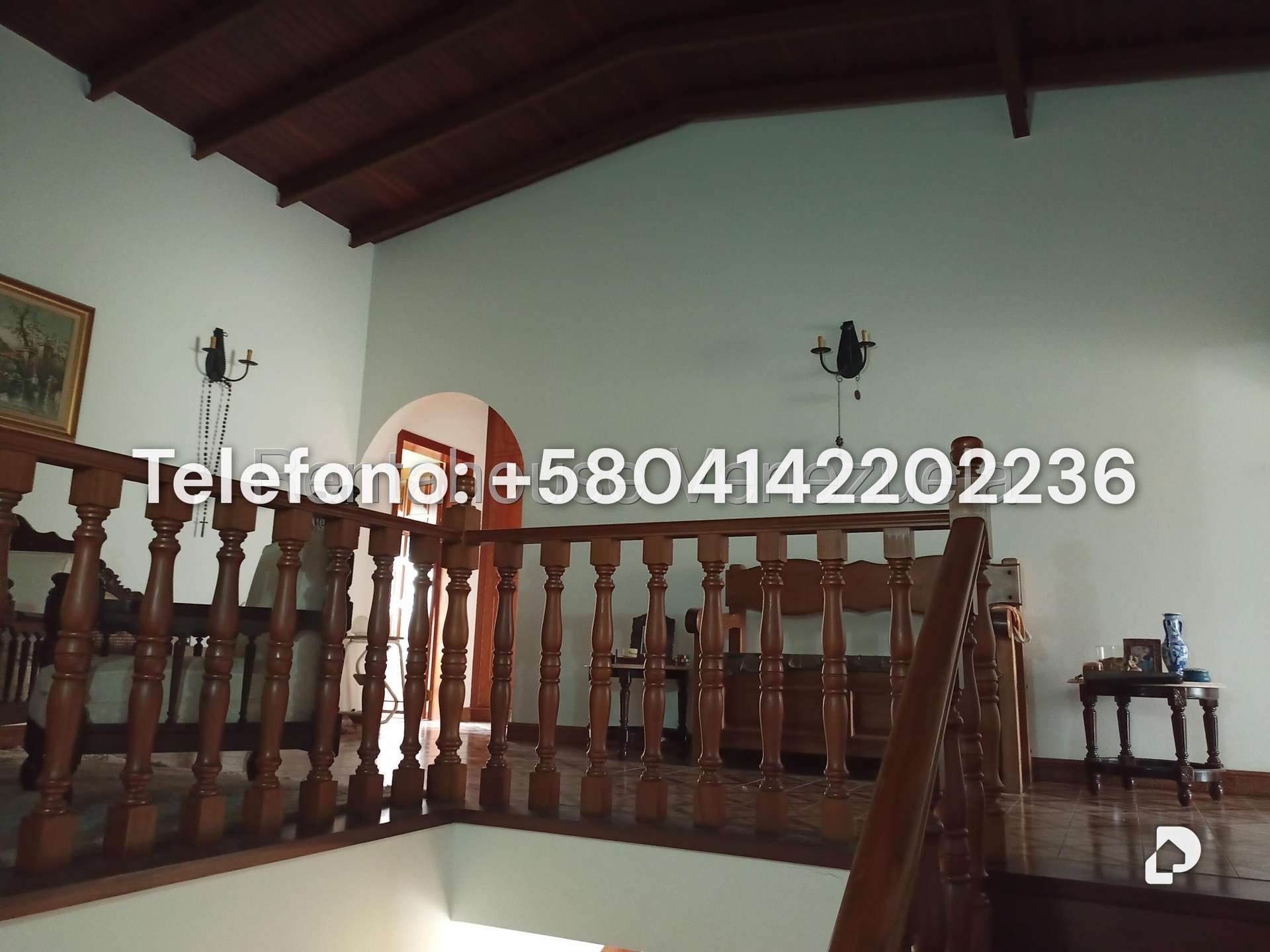 Casa en Colinas de La California, Caracas – 27