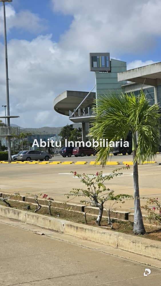 Local comercial en Costa Azul, Margarita (sureste) – 12