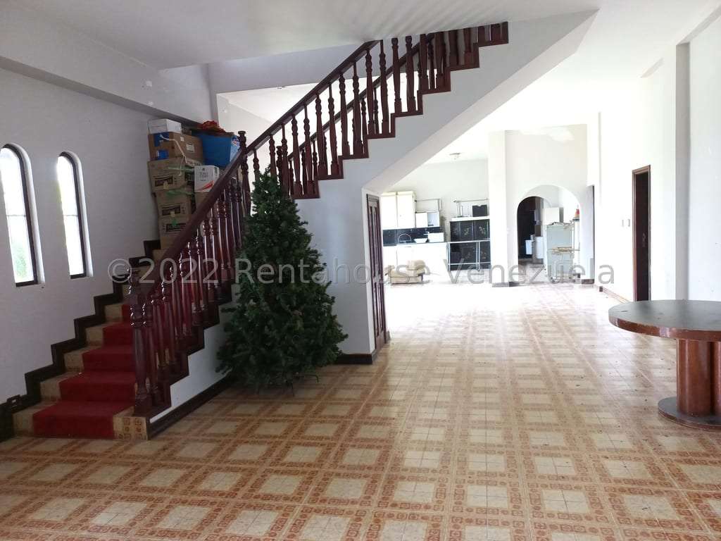 Casa en La Lagunita Country Club, Caracas