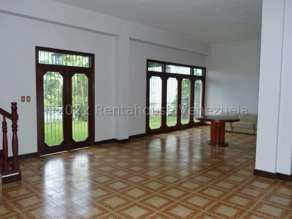 Casa en La Lagunita Country Club, Caracas
