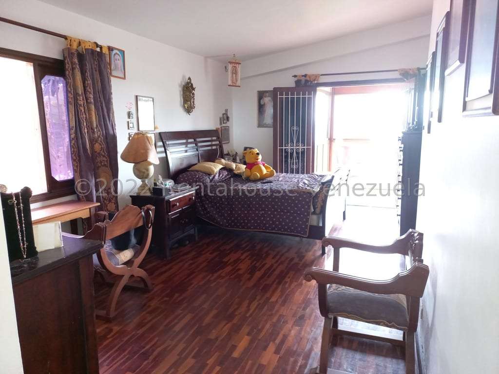 Casa en La Lagunita Country Club, Caracas