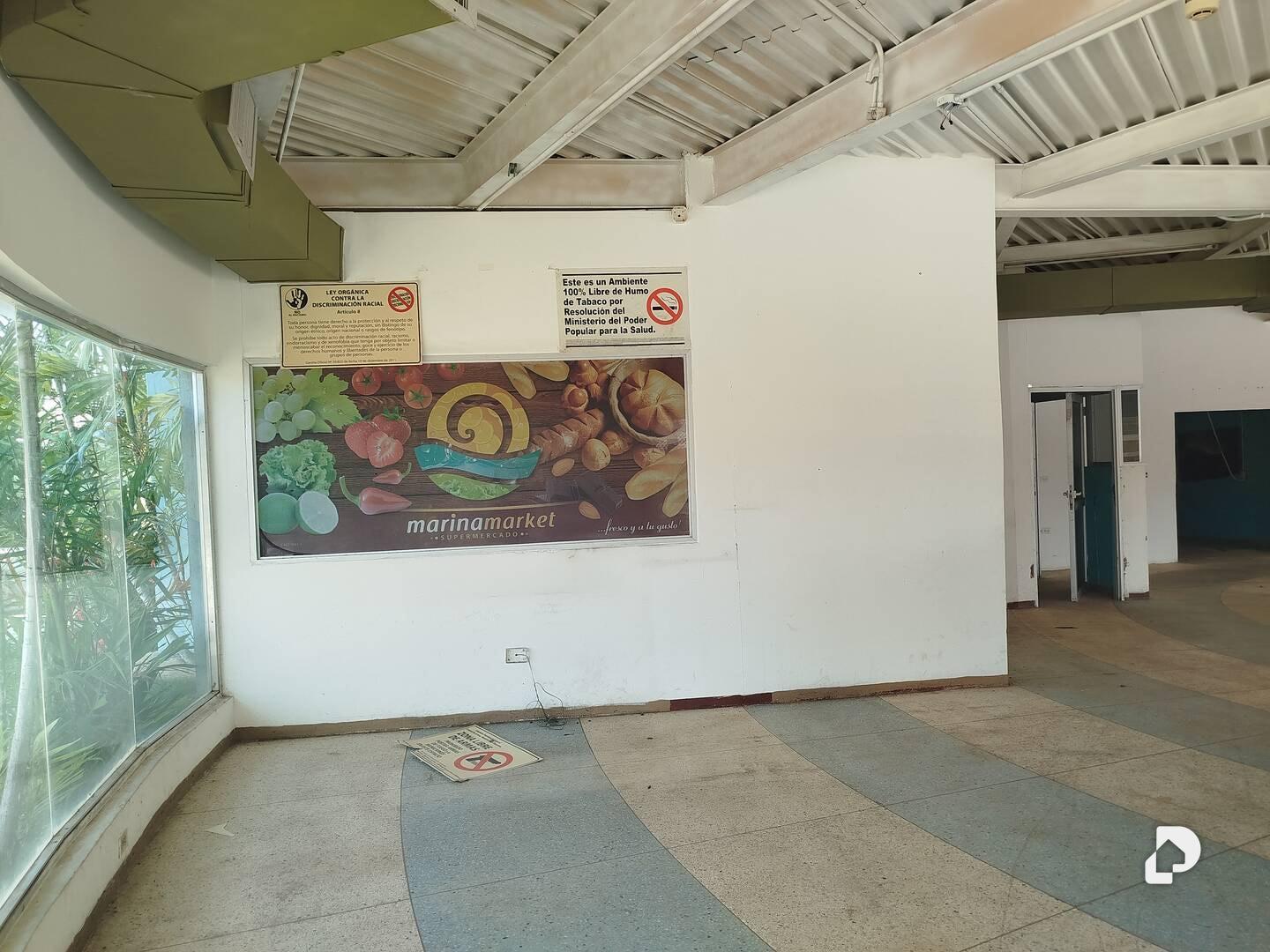 Local comercial en Isla Dorada, Maracaibo – 4