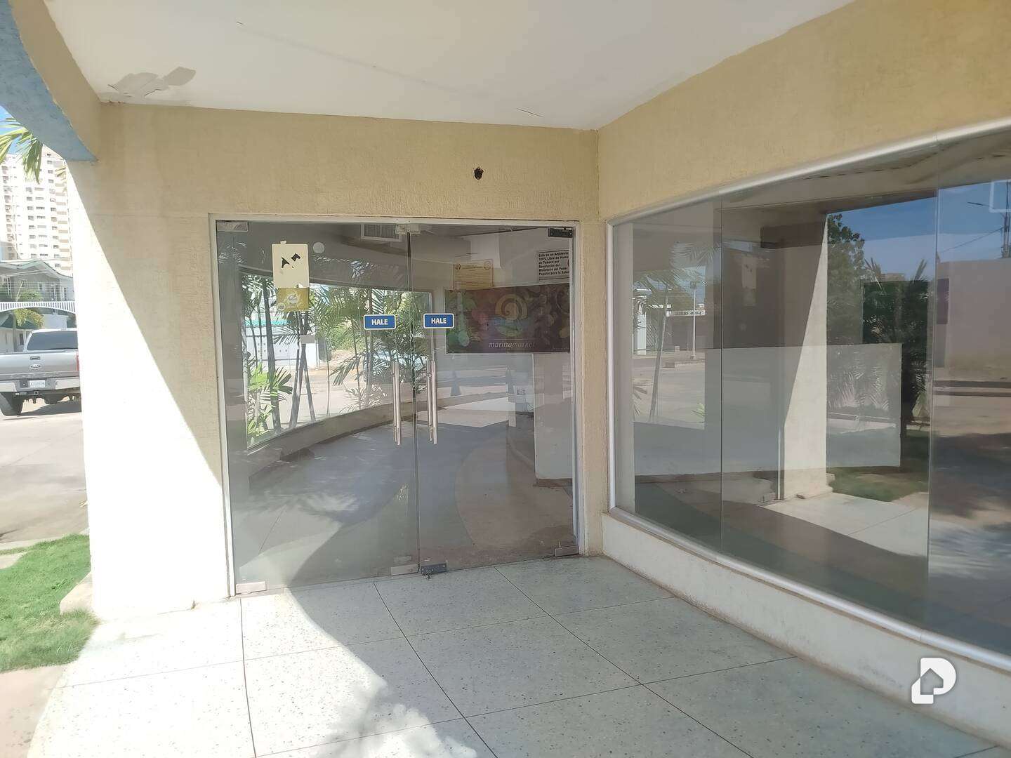 Local comercial en Isla Dorada, Maracaibo – 2