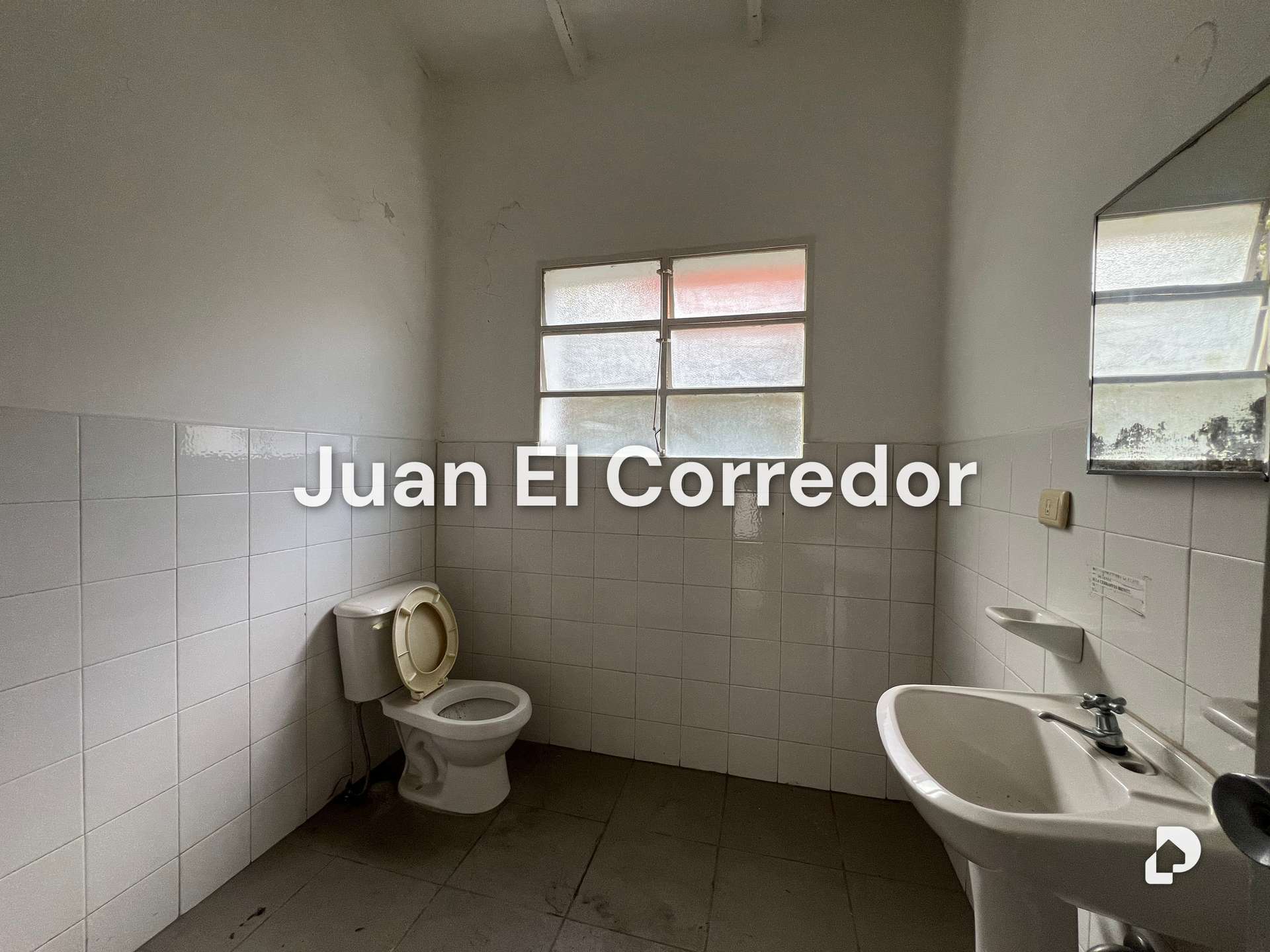 Casa en Los Palos Grandes, Caracas – 9