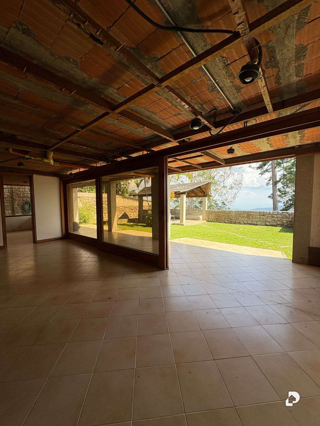 House in Los Guayabitos, Caracas – 27
