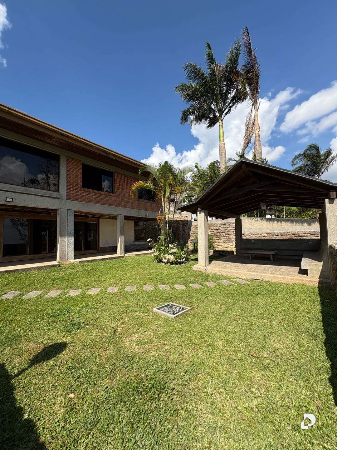House in Los Guayabitos, Caracas – 22