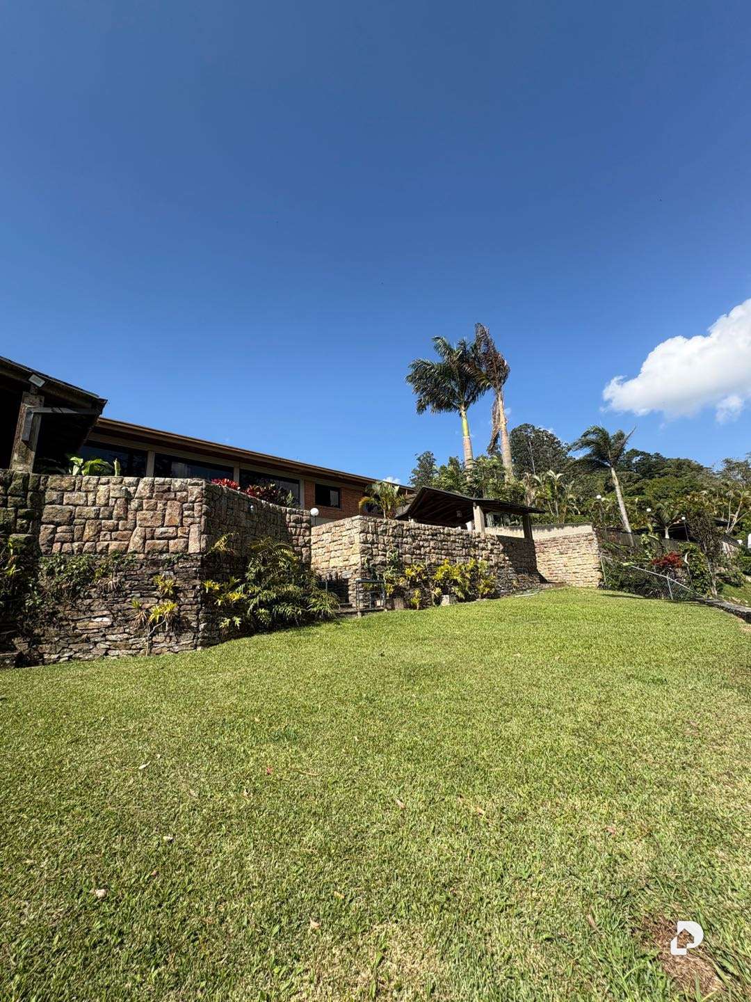 House in Los Guayabitos, Caracas – 30