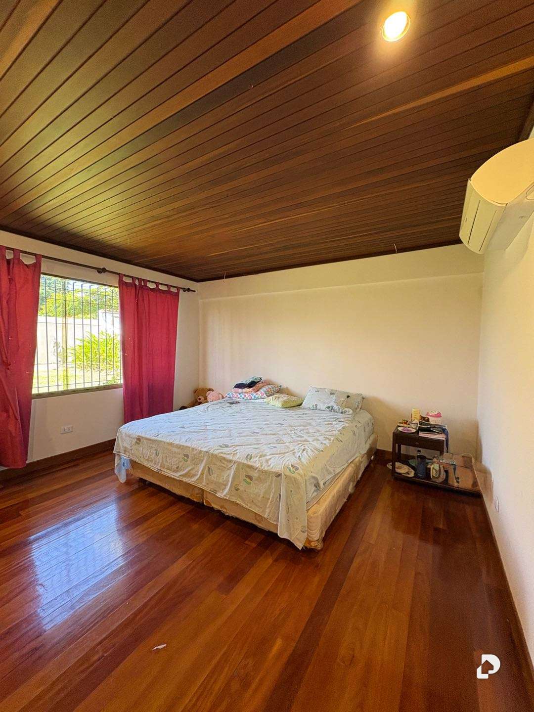 House in Los Guayabitos, Caracas – 13