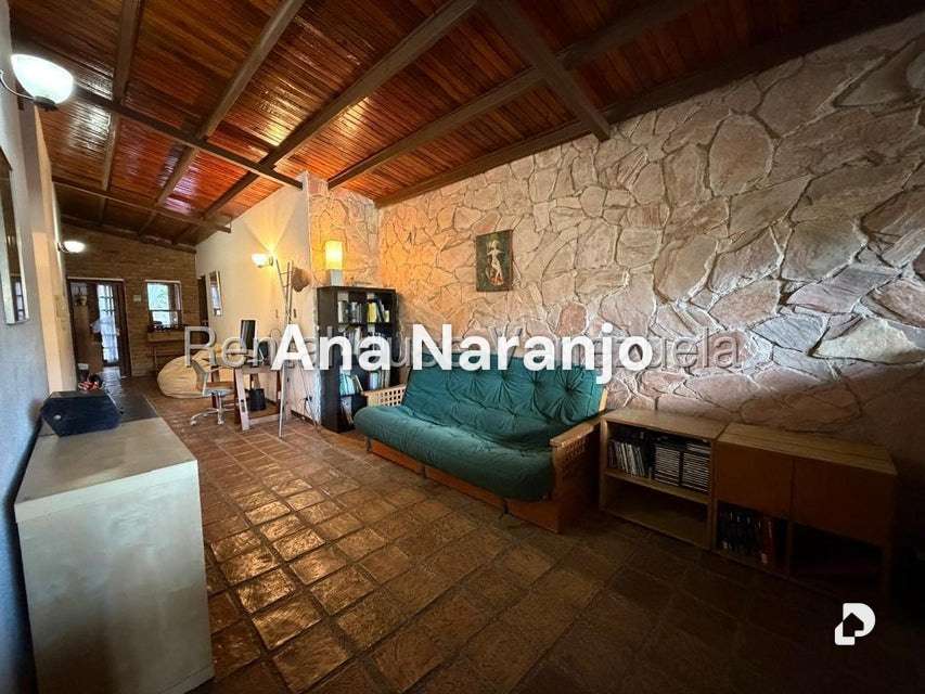 Casa en Las Marias, Caracas – 12