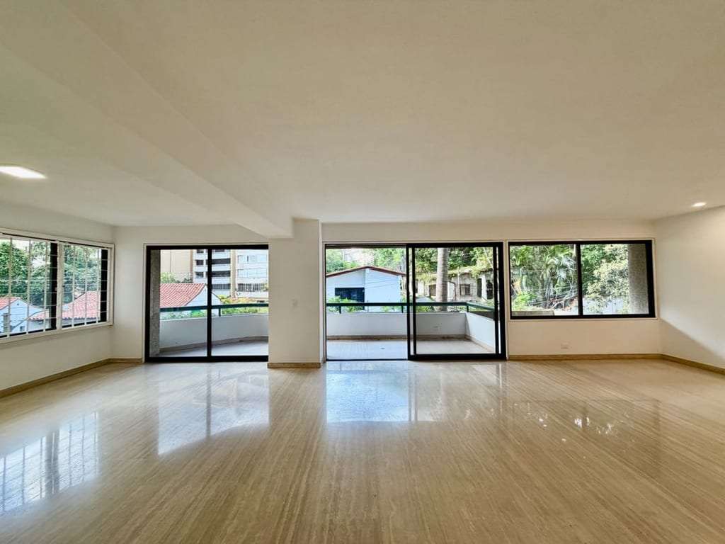 Apartamento en Los Chorros, Caracas - 1