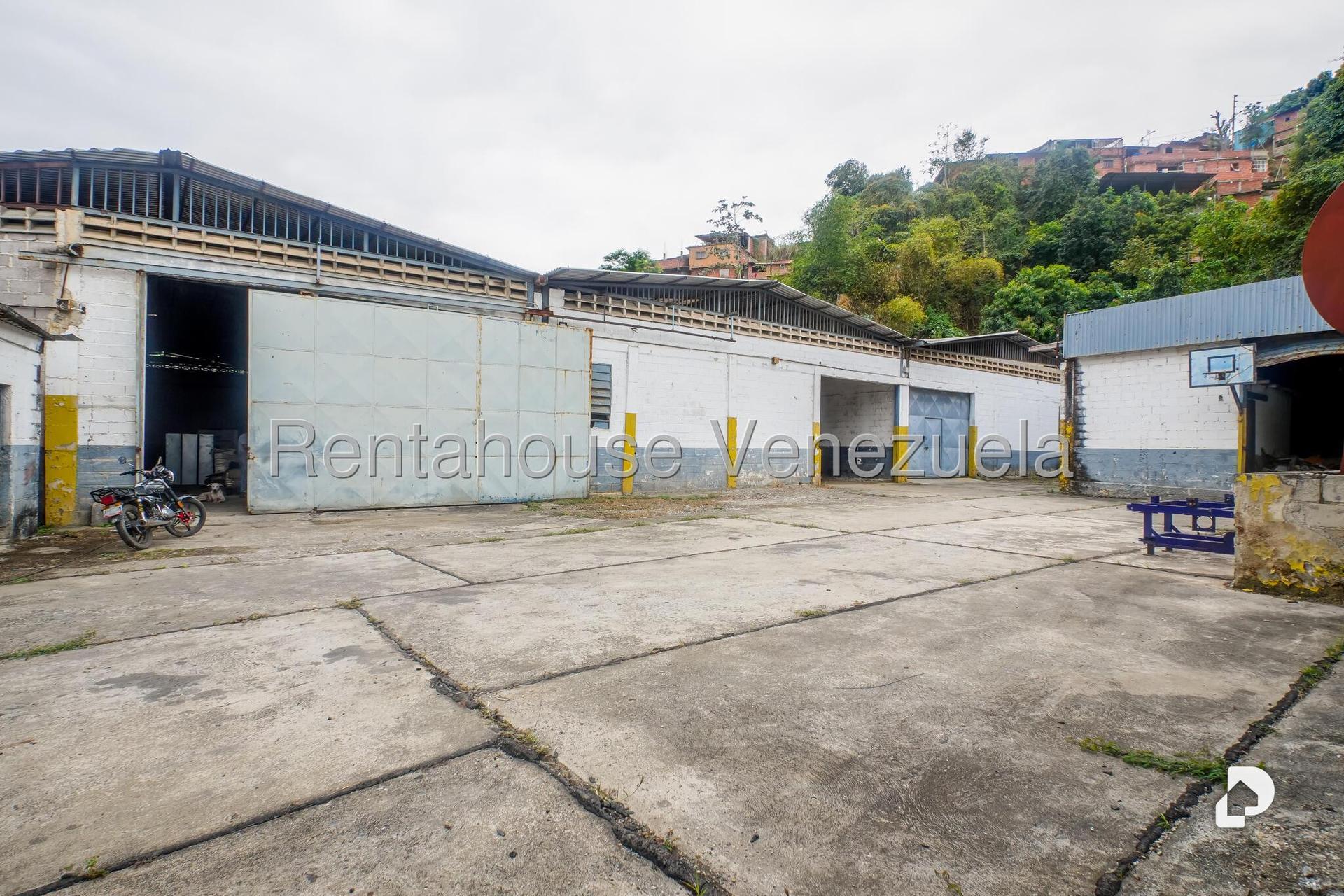 Local comercial en Parque Caiza, Caracas – 5