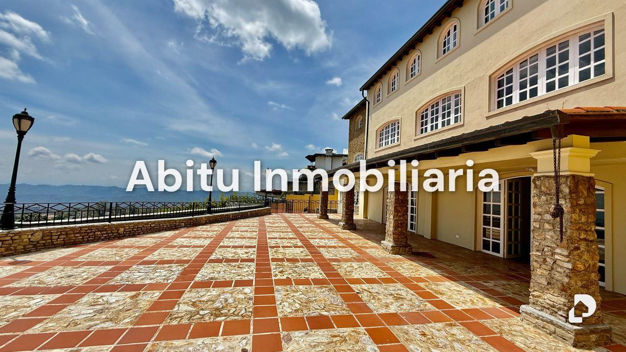 Casa en Alto Hatillo, Caracas – 3