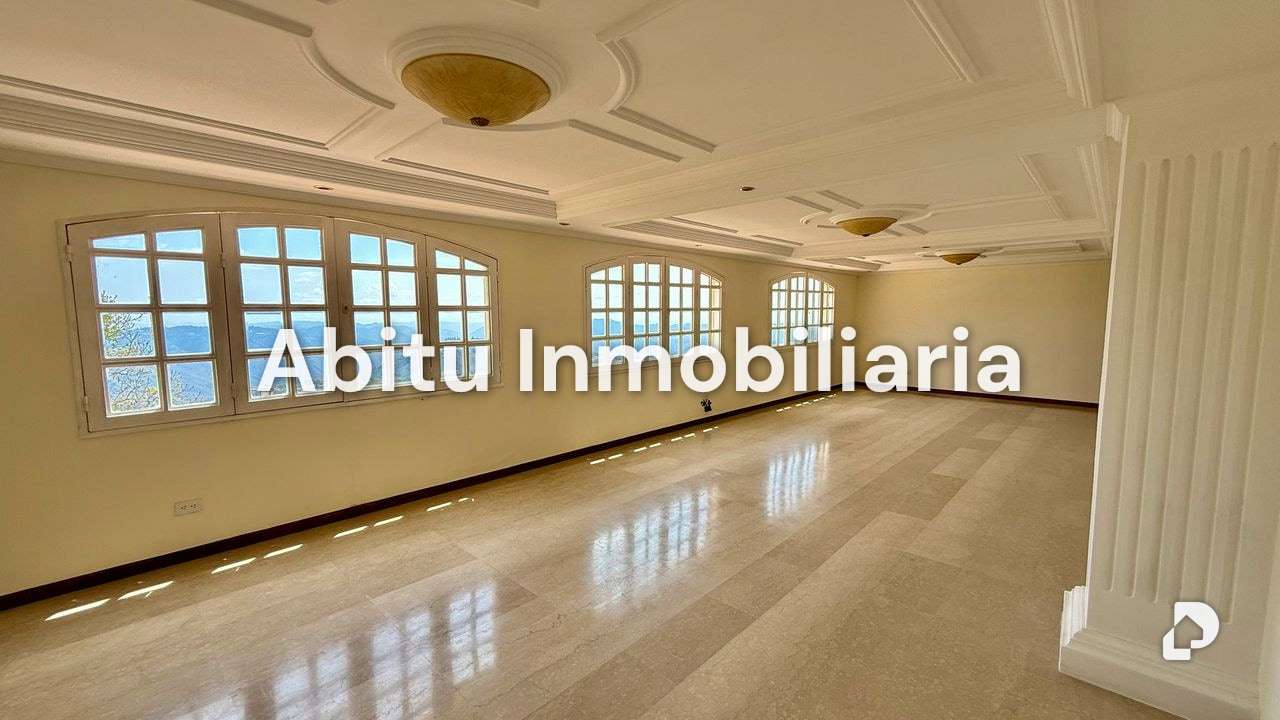 Casa en Alto Hatillo, Caracas – 13