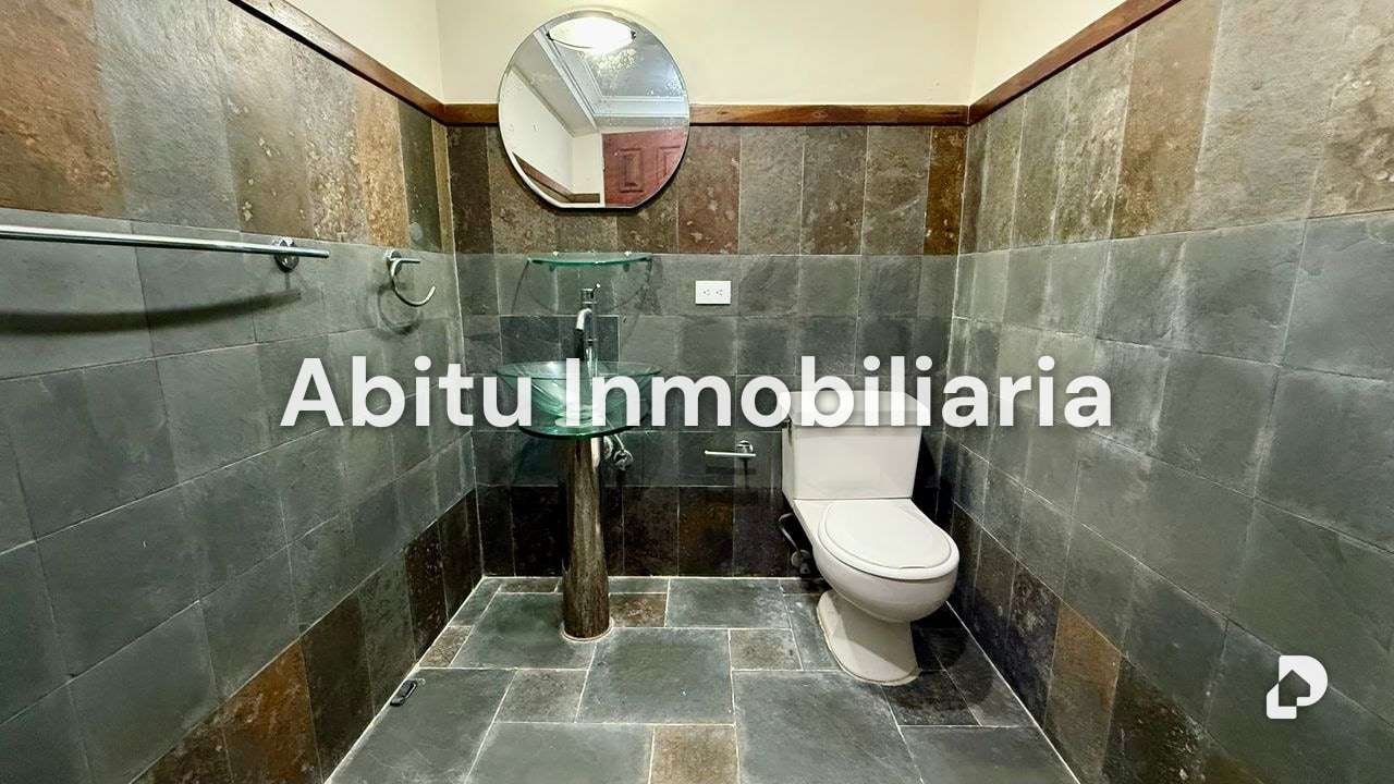 Casa en Alto Hatillo, Caracas – 23