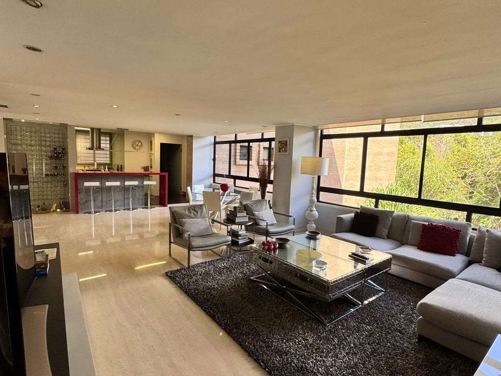 Apartamento en Los Palos Grandes, Caracas