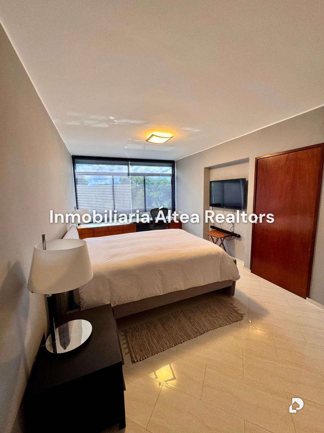Apartamento en Los Palos Grandes, Caracas – 11