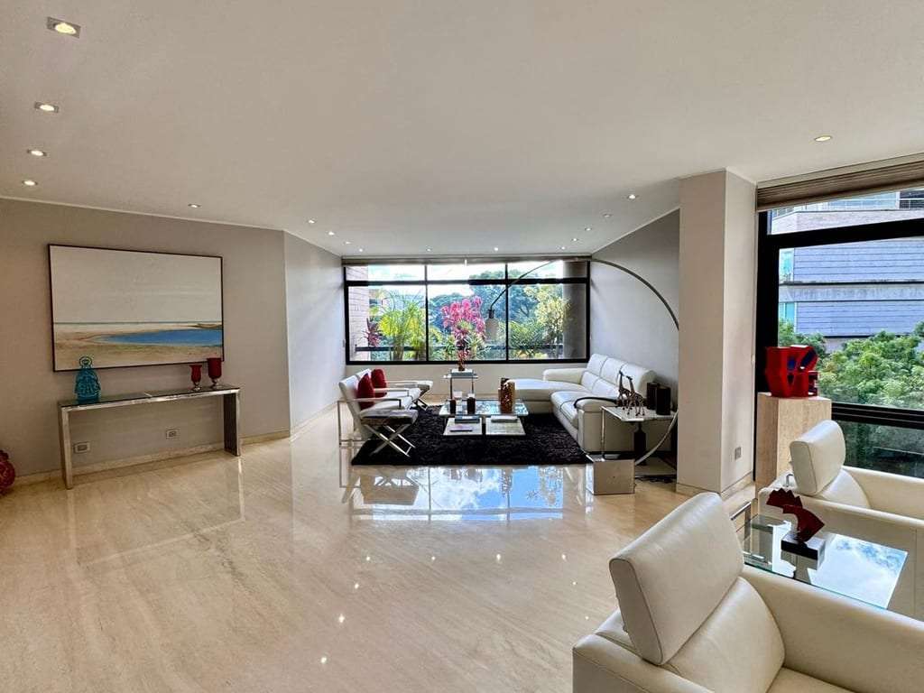 Apartamento en Los Palos Grandes, Caracas