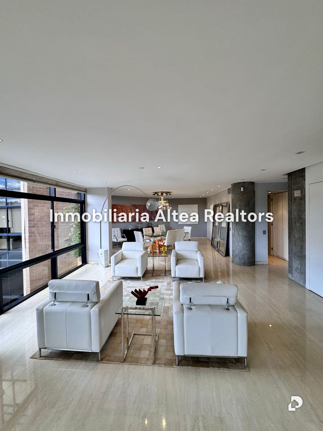 Apartamento en Los Palos Grandes, Caracas – 2