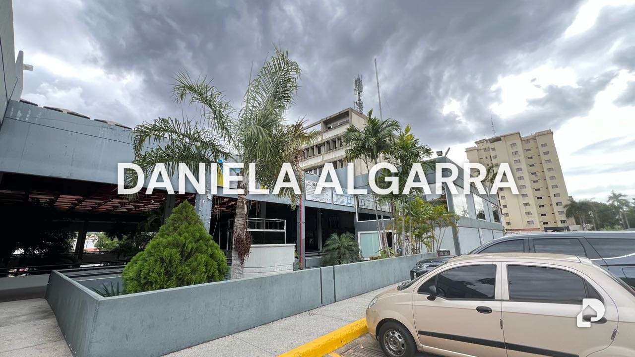 Local comercial en La Viña, Valencia – 2