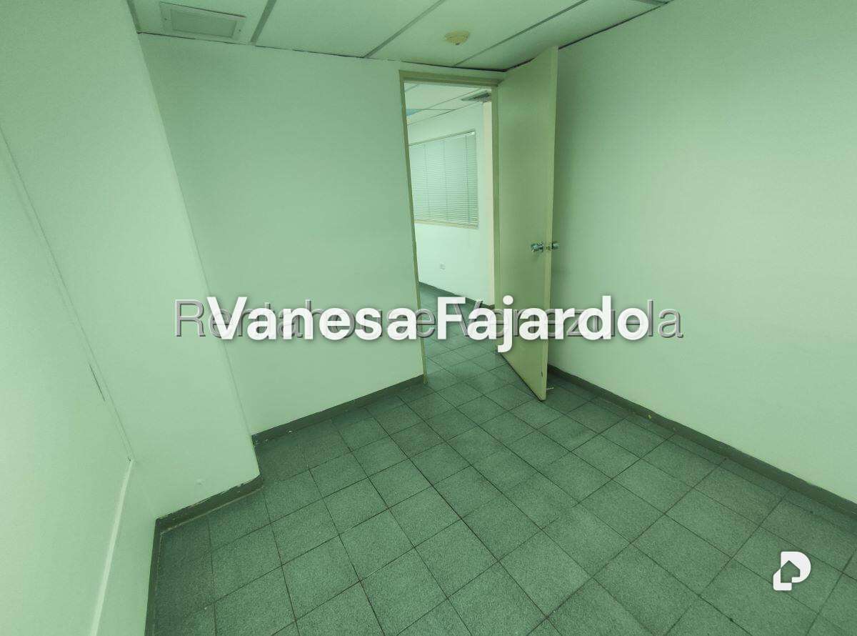 Oficina en Los Ruices, Caracas – 12