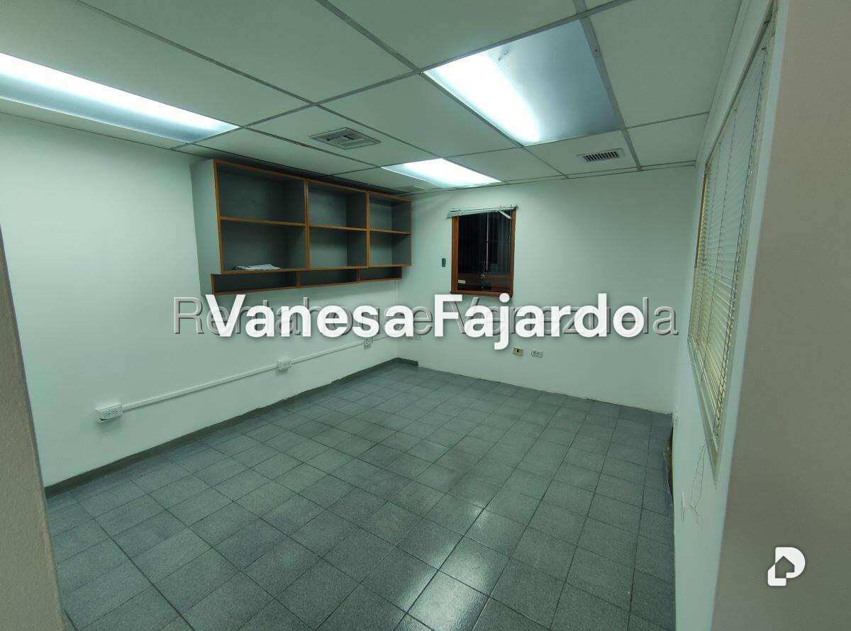 Oficina en Los Ruices, Caracas – 9