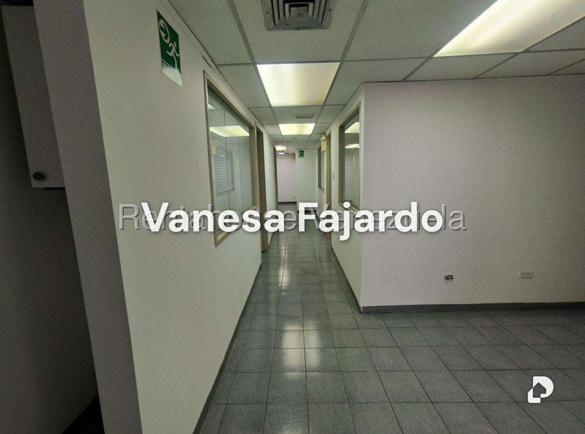 Oficina en Los Ruices, Caracas – 26