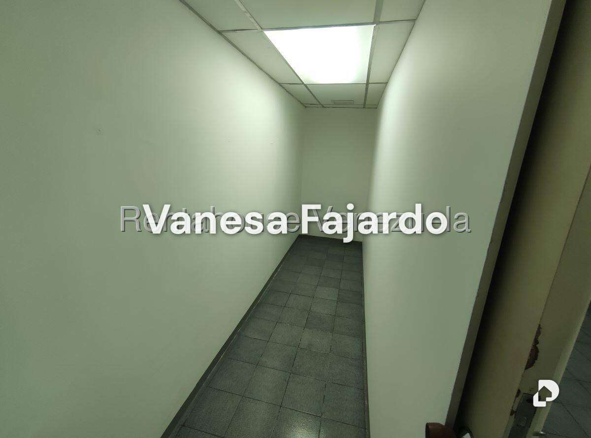 Oficina en Los Ruices, Caracas – 25
