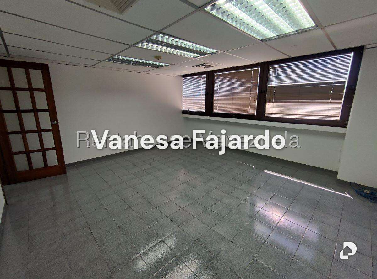 Oficina en Los Ruices, Caracas – 29