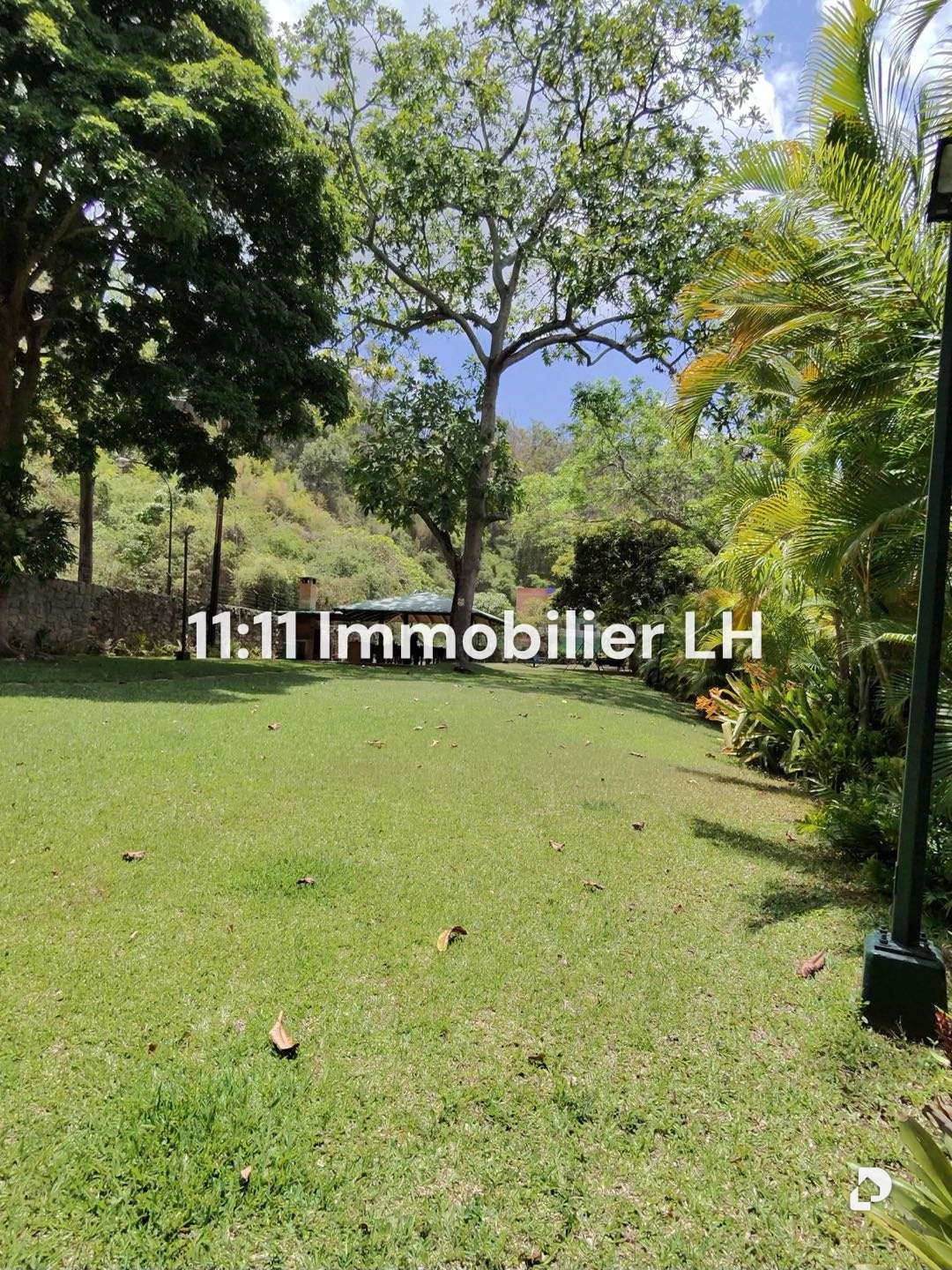 Apartamento en Las Esmeraldas, Caracas – 22