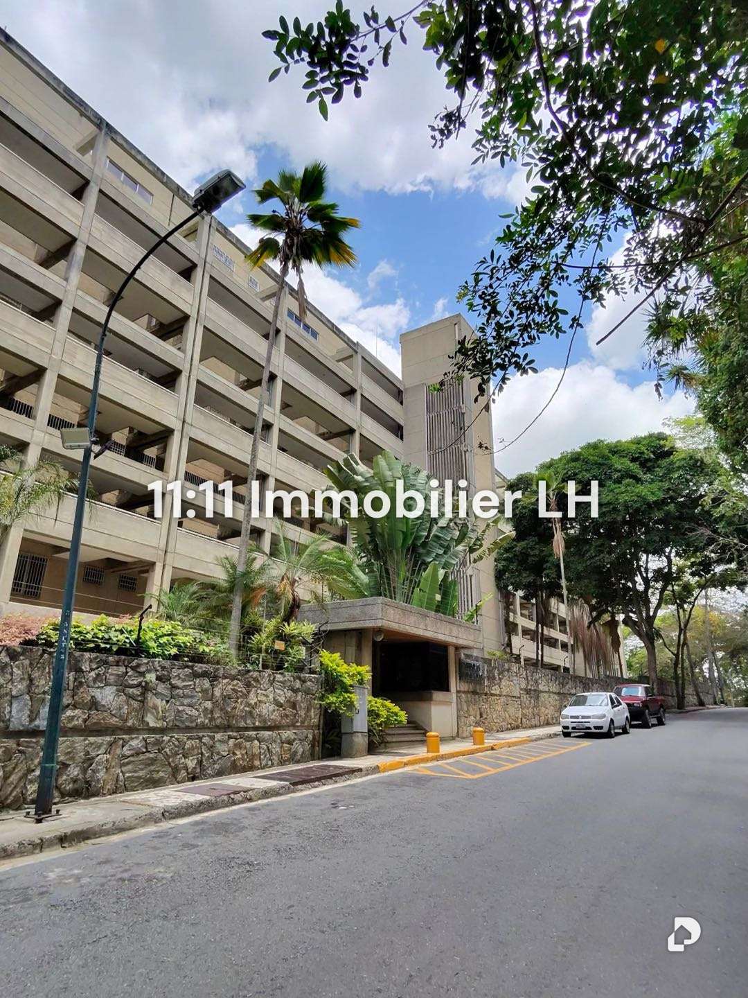 Apartamento en Las Esmeraldas, Caracas – 16