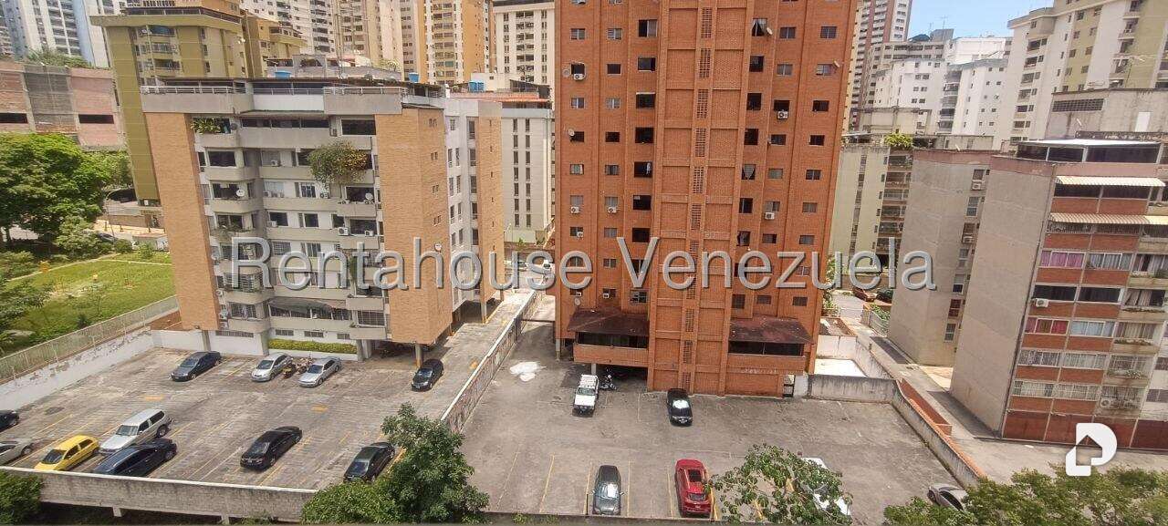 Apartamento en Lomas del Avila, Caracas – 14