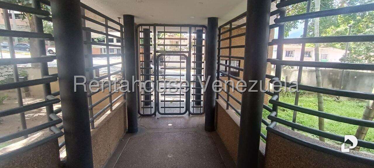 Apartamento en Lomas del Avila, Caracas – 94