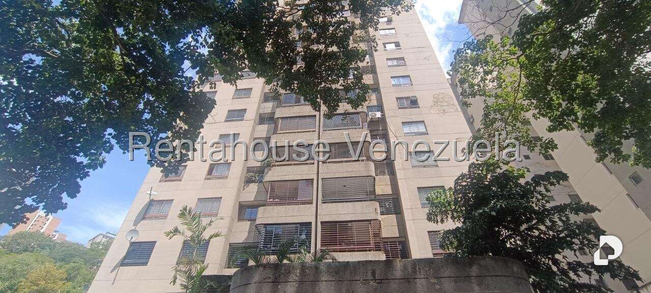 Apartamento en Lomas del Avila, Caracas – 1