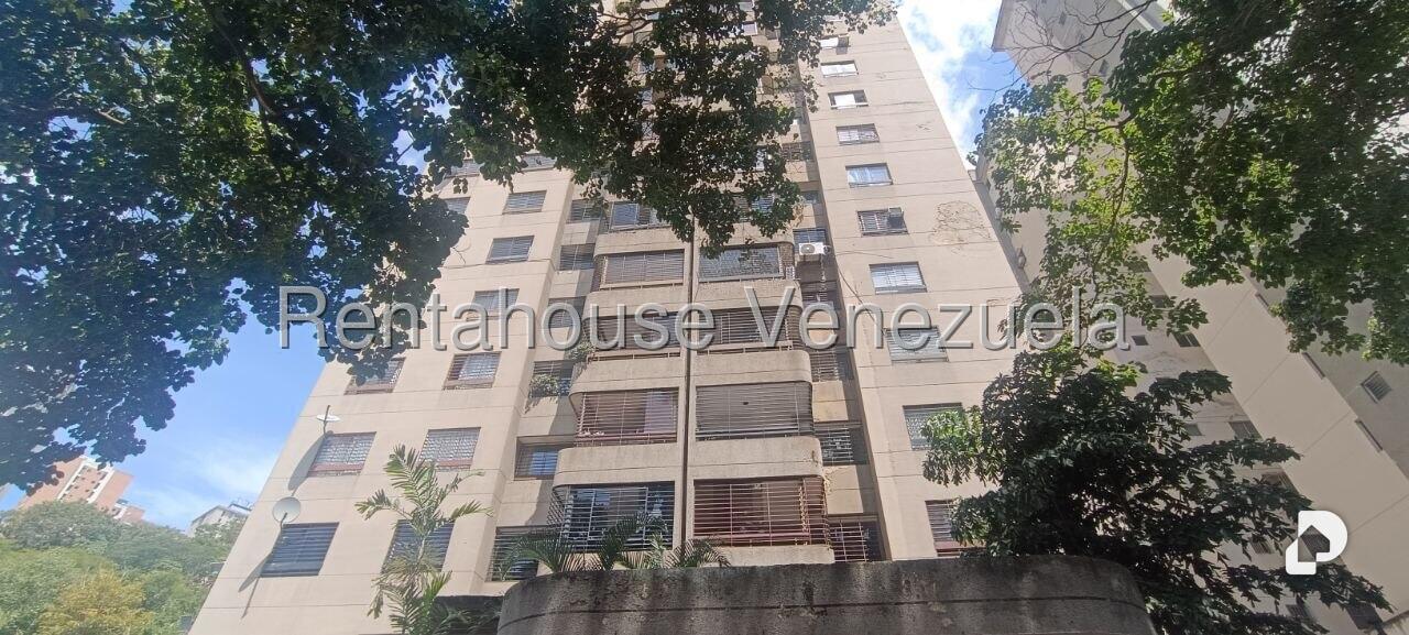 Apartamento en Lomas del Avila, Caracas – 1
