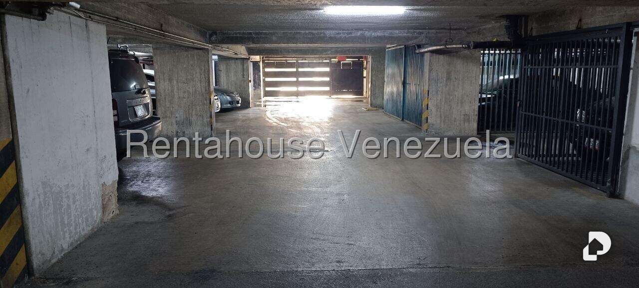 Apartamento en Lomas del Avila, Caracas – 101