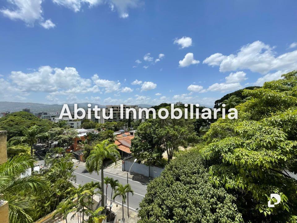 Apartment in La Castellana, Caracas – 1