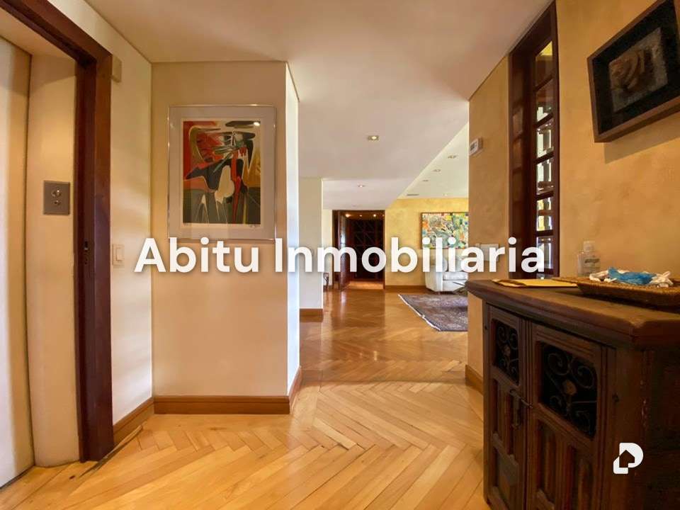 Apartment in La Castellana, Caracas – 3