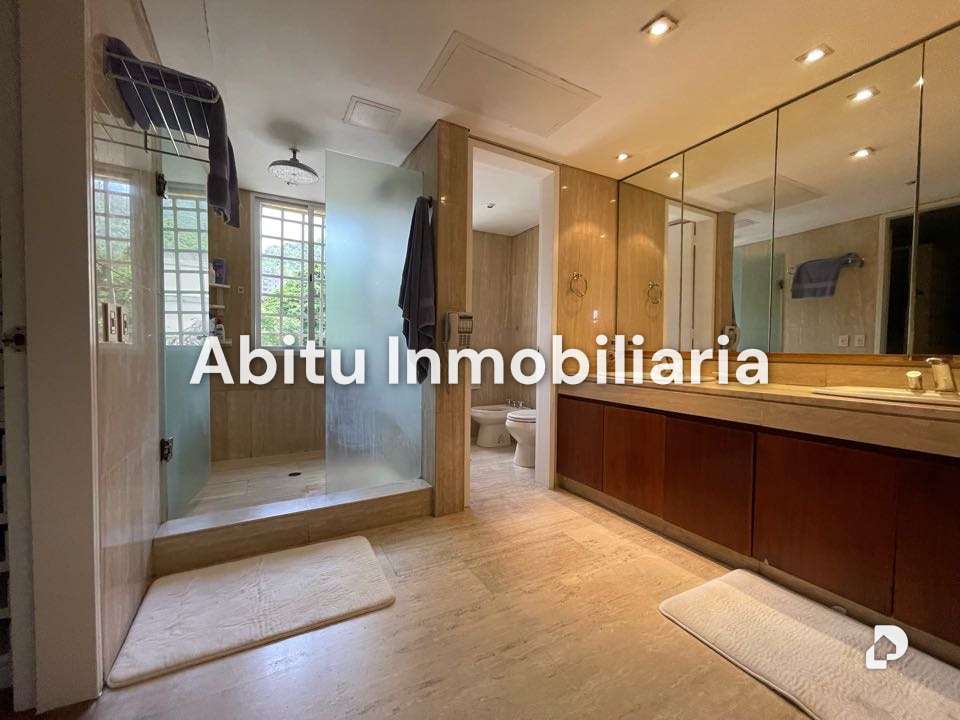Apartment in La Castellana, Caracas – 24